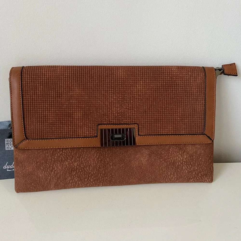 NWT  Dudlin Ladies Clutch/ Shoulder Bag Brown